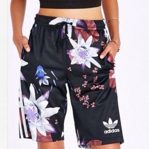 Adidas Originals Lotus Shorts